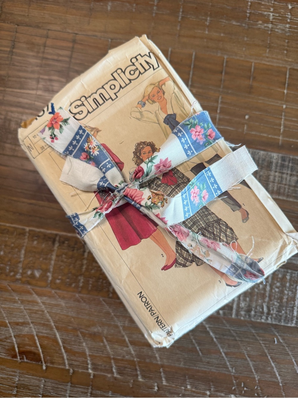 VTG Sewing Patterns Lot 12 Vogue McCalls Butterick Simplicity 1960s 1970s 80s